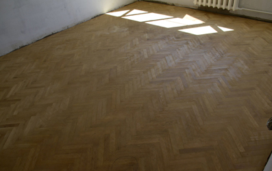 Паркет при осмотре Паркет при осмотре