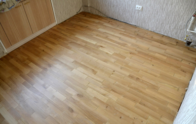 Паркет после циклевки и лакировки Пол после обновления