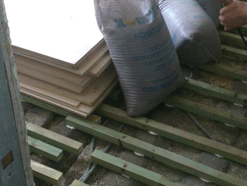 Укладка фанеры на лаги Укладка фанеры на лаги